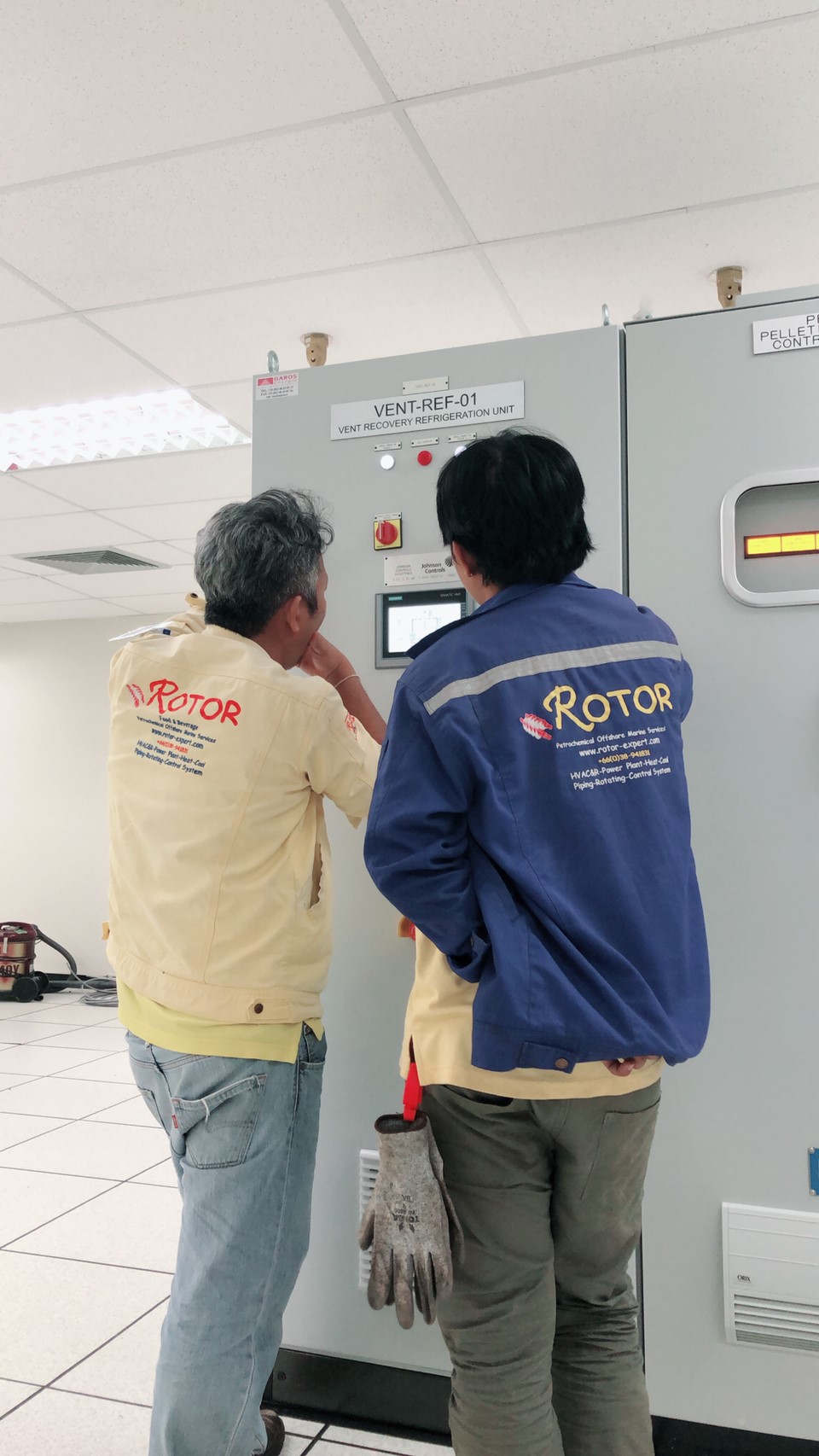 8033cee3654b20e4594f74ab11bf1f6159ce9f0e